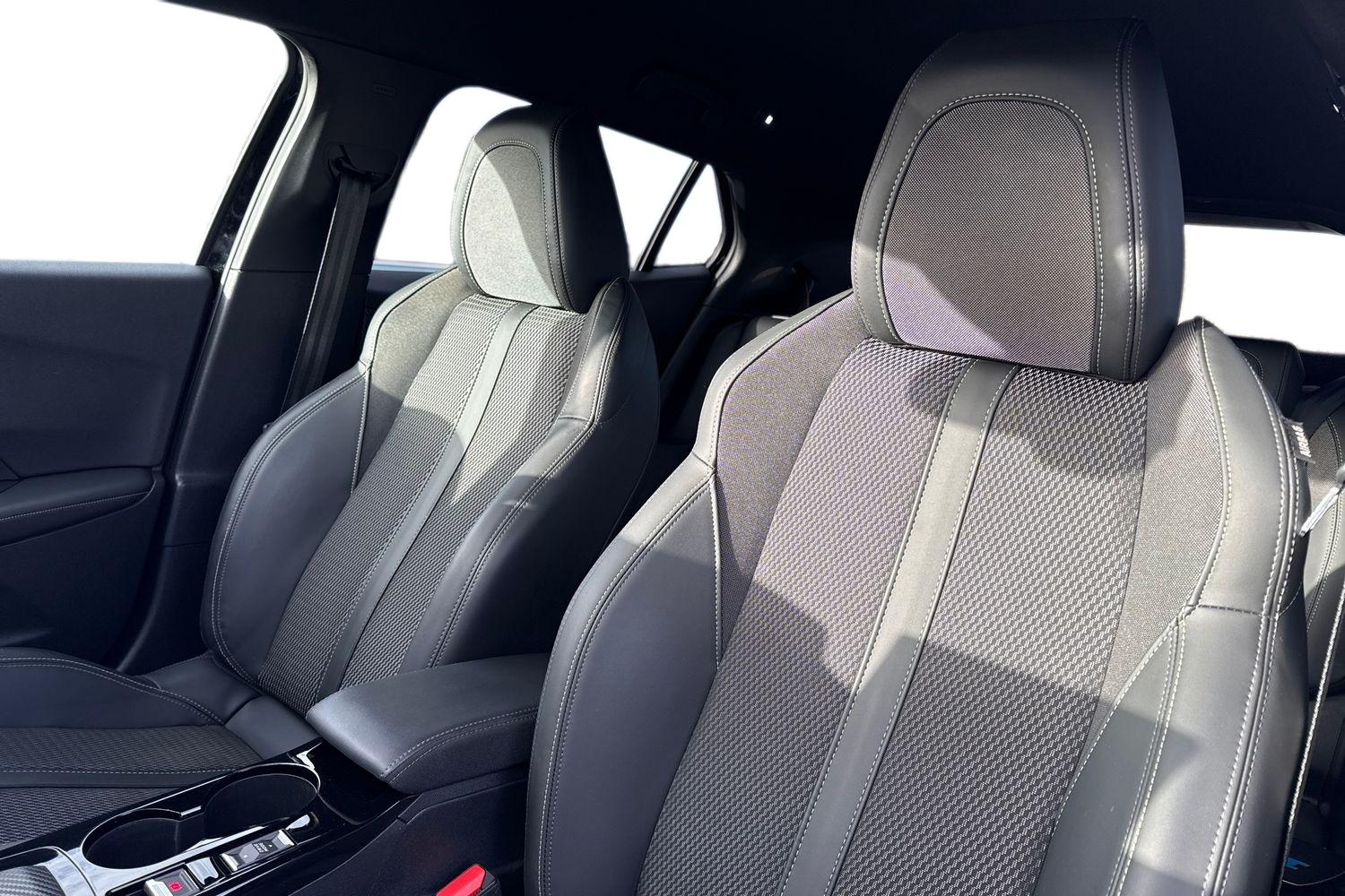 Used Peugeot 2008 2024 for sale - 76863234: Photo 11