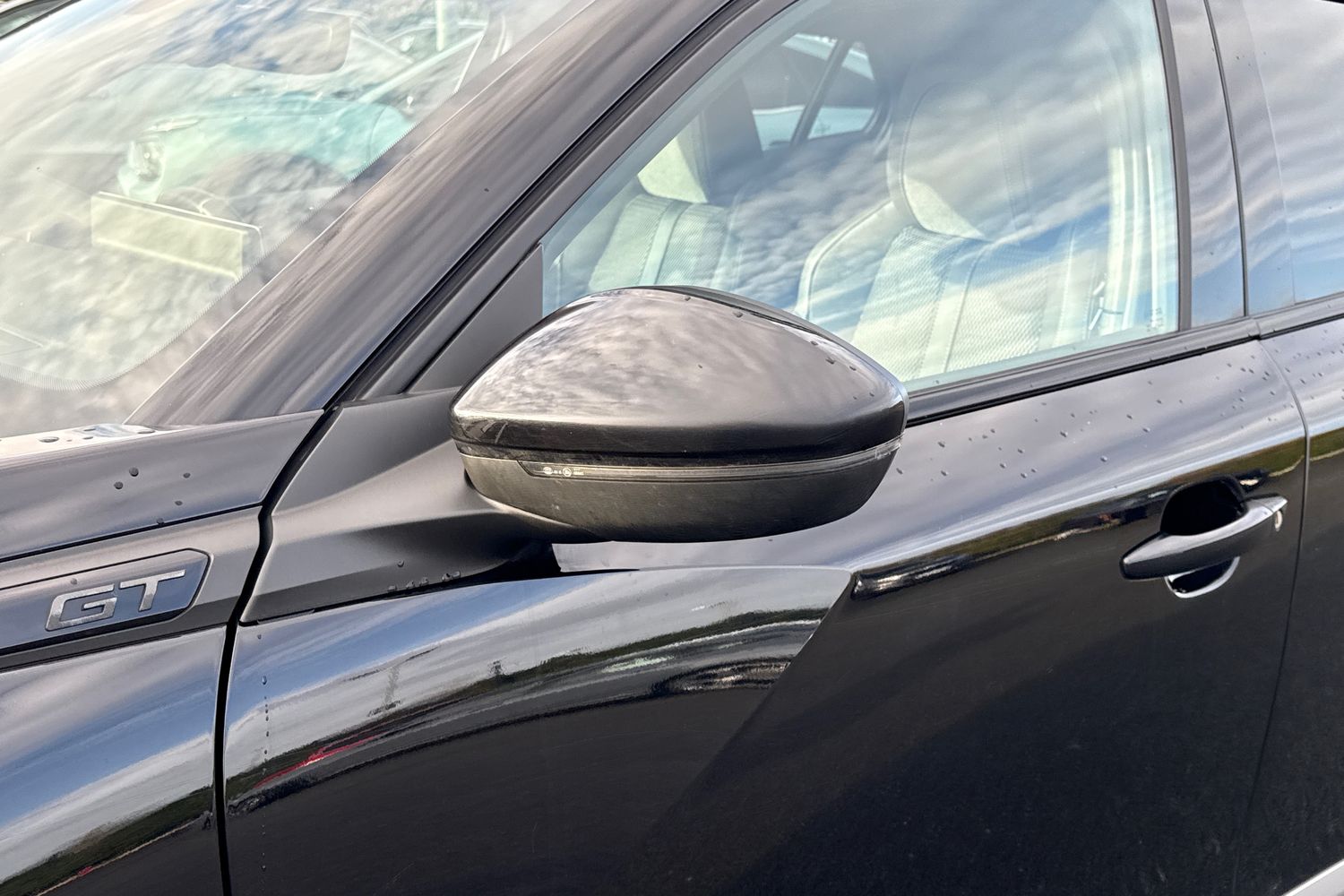 Used Peugeot 2008 2024 for sale - 76863234: Photo 29