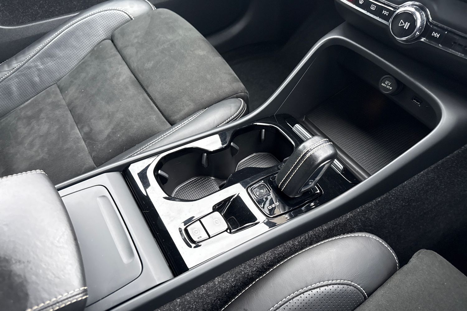 Used Volvo XC40 2020 for sale - 77429641: Photo 56