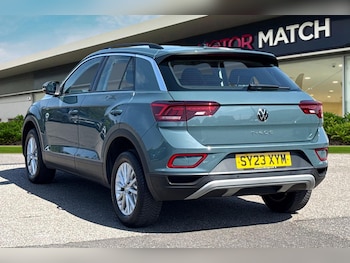 Used Volkswagen T-Roc 2023 for sale - 79547223: Photo