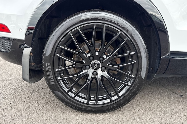 Used Audi Q3 2017 for sale - 76304842: Photo 10