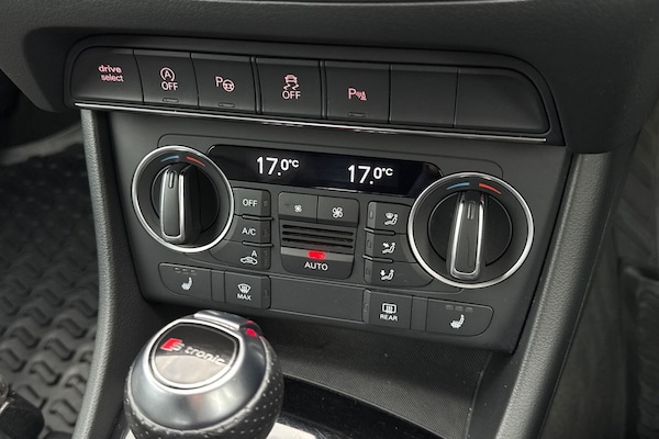 Used Audi Q3 2017 for sale - 76304842: Photo 21