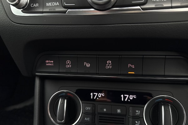 Used Audi Q3 2017 for sale - 76304842: Photo 55