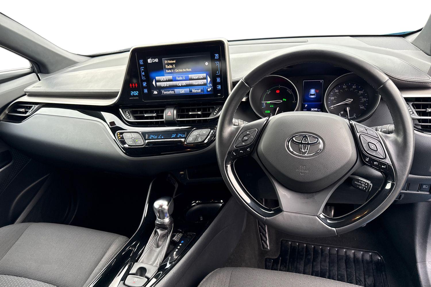 Used Toyota C-HR 2018 for sale - 77649471: Photo 18