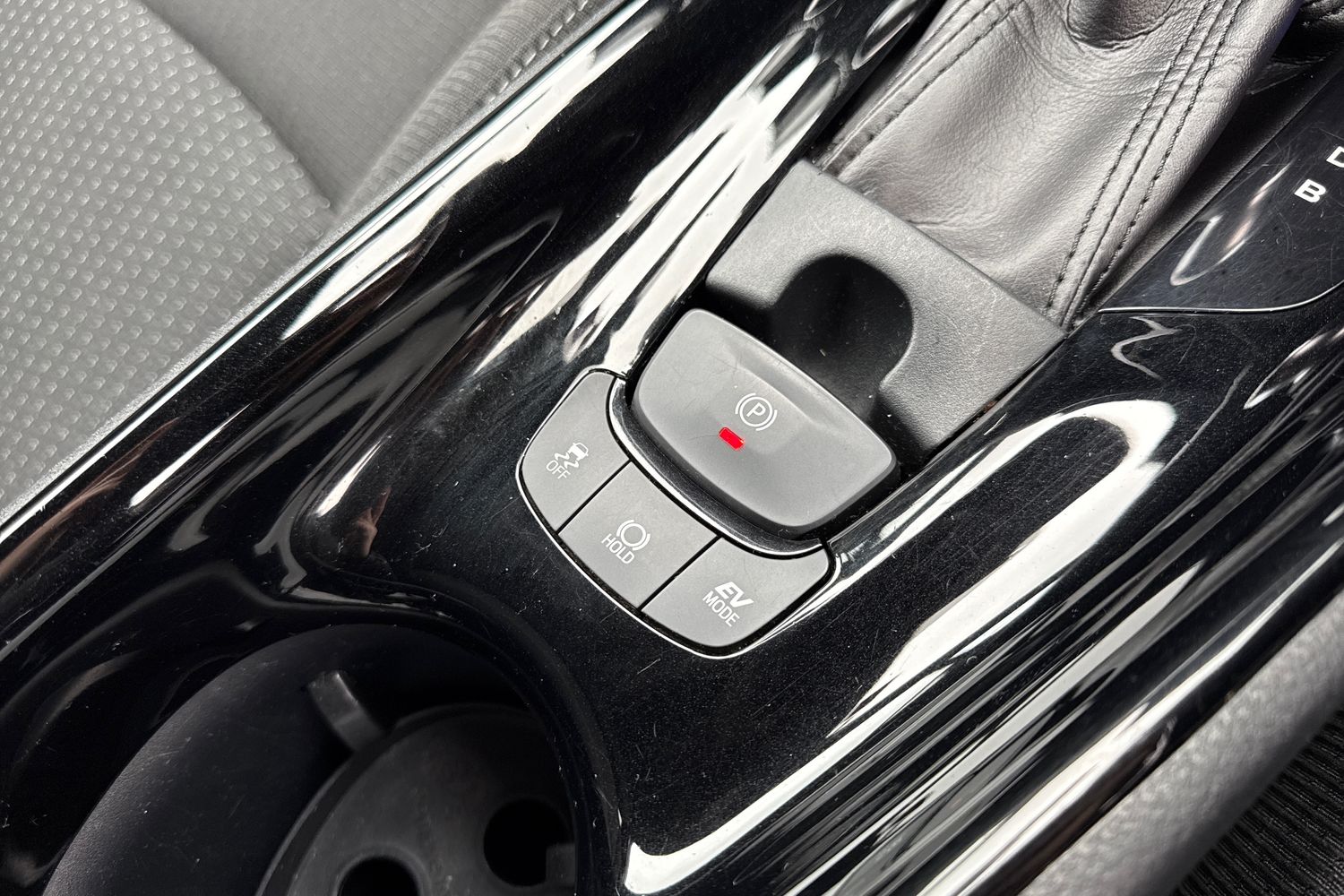 Used Toyota C-HR 2018 for sale - 77649471: Photo 58