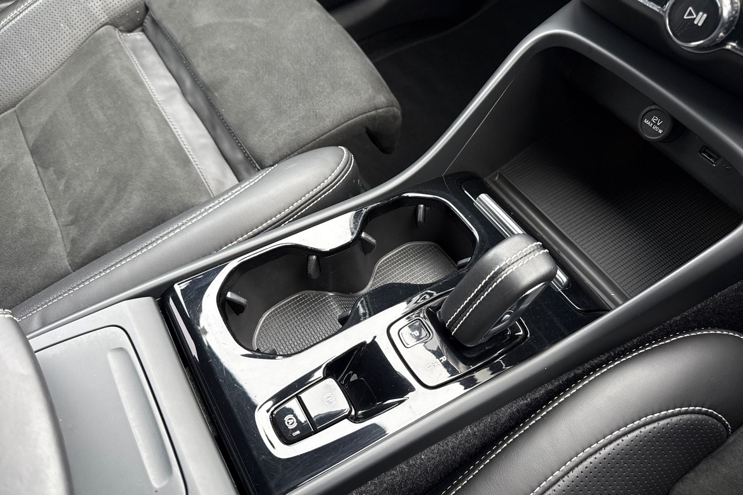 Used Volvo XC40 2020 for sale - 77220048: Photo 23