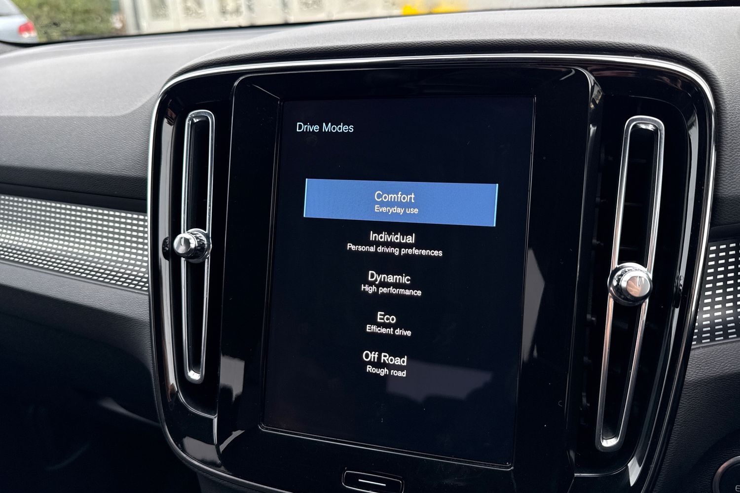 Used Volvo XC40 2020 for sale - 77220048: Photo 47