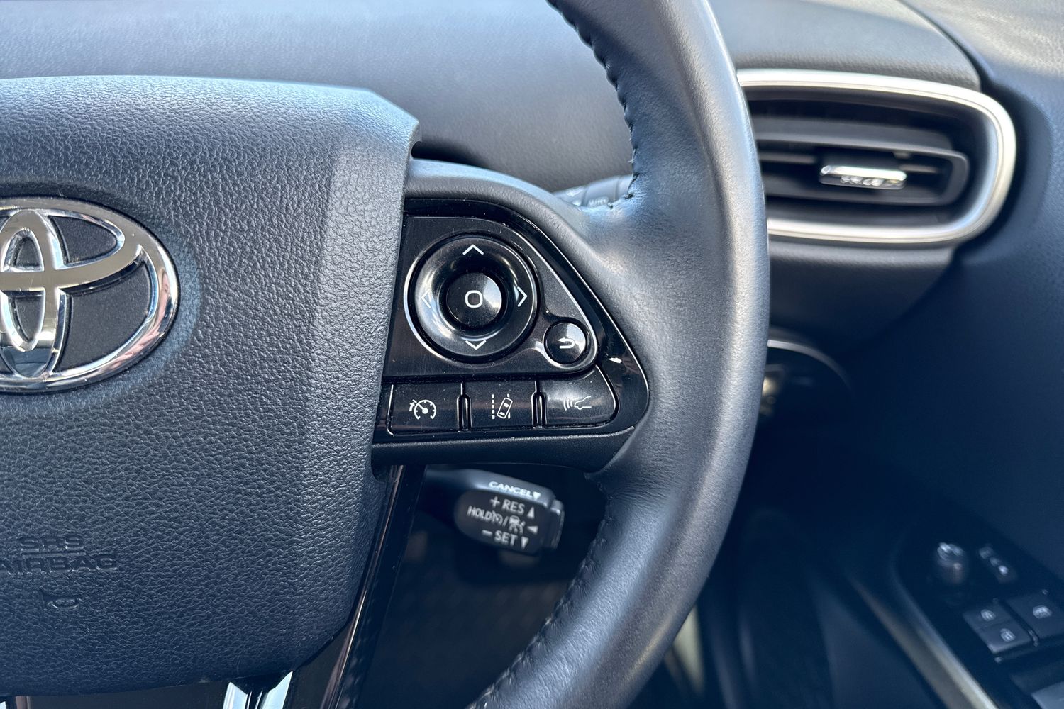 Used Toyota Prius 2020 for sale - 77842741: Photo 40