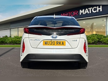 Used Toyota Prius 2020 for sale - 77842741: Photo