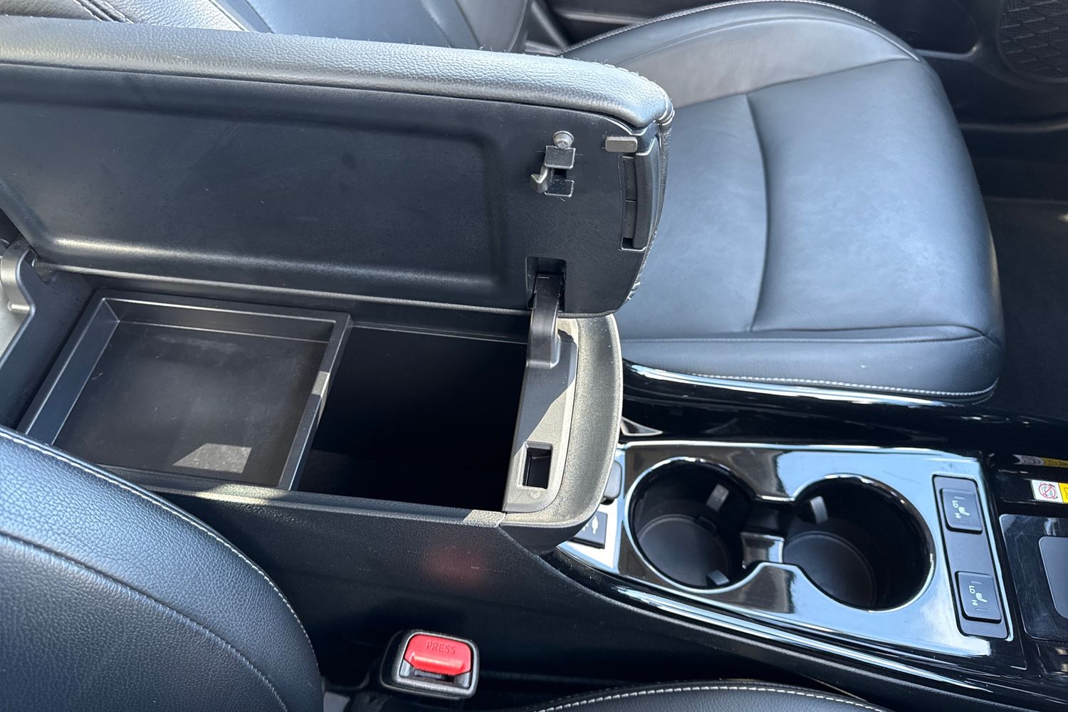 Used Toyota Prius 2020 for sale - 77842741: Photo 60