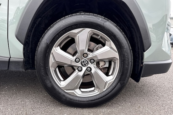 Used Toyota RAV4 2020 for sale - 76219932: Photo 10