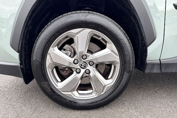 Used Toyota RAV4 2020 for sale - 76219932: Photo 12