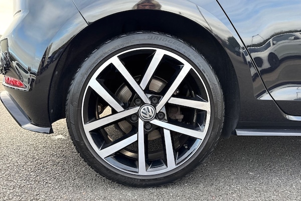 Used Volkswagen Golf 2019 for sale - 76182075: Photo 11