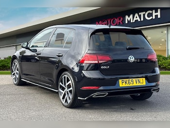 Used Volkswagen Golf 2019 for sale - 76182075: Photo 2