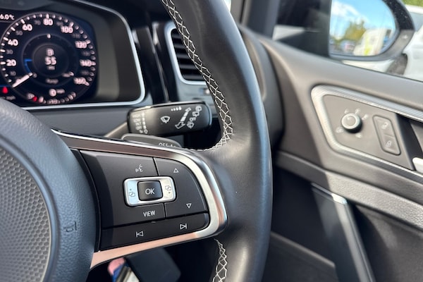 Used Volkswagen Golf 2019 for sale - 76182075: Photo 38