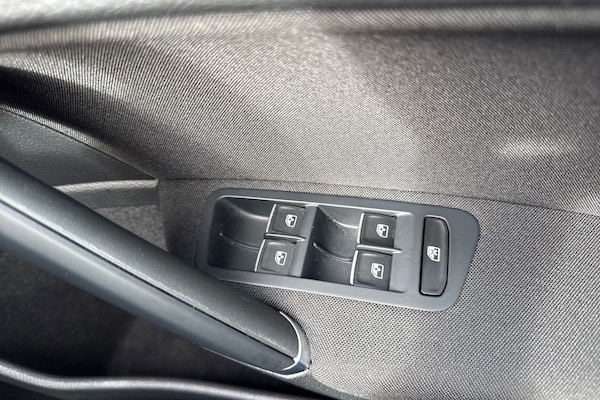 Used Volkswagen Golf 2019 for sale - 76182075: Photo 39