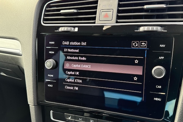 Used Volkswagen Golf 2019 for sale - 76182075: Photo 47