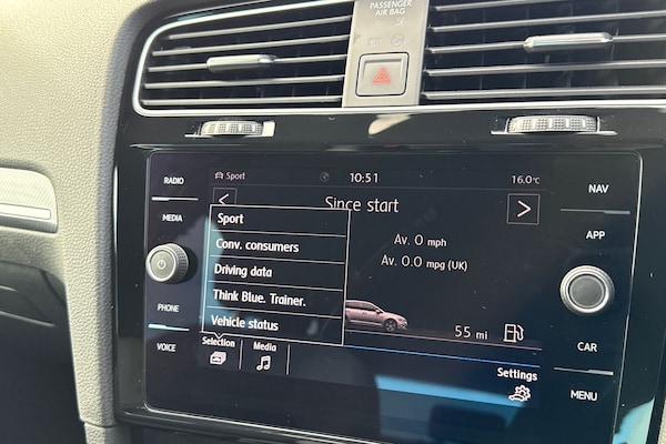 Used Volkswagen Golf 2019 for sale - 76182075: Photo 51