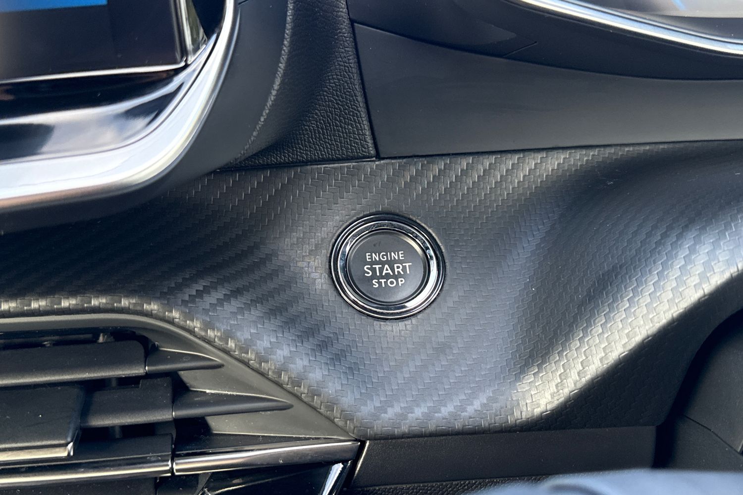 Used Peugeot E-208 2022 for sale - 77570986: Photo 59