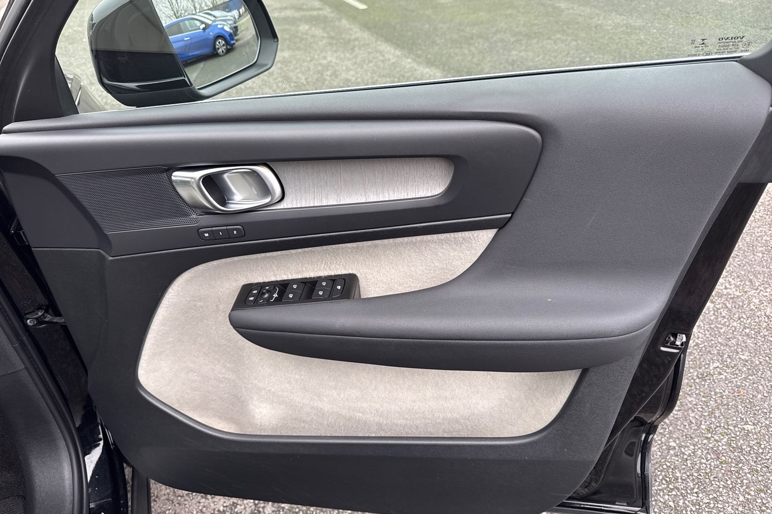 Used Volvo XC40 2021 for sale - 77037318: Photo 21