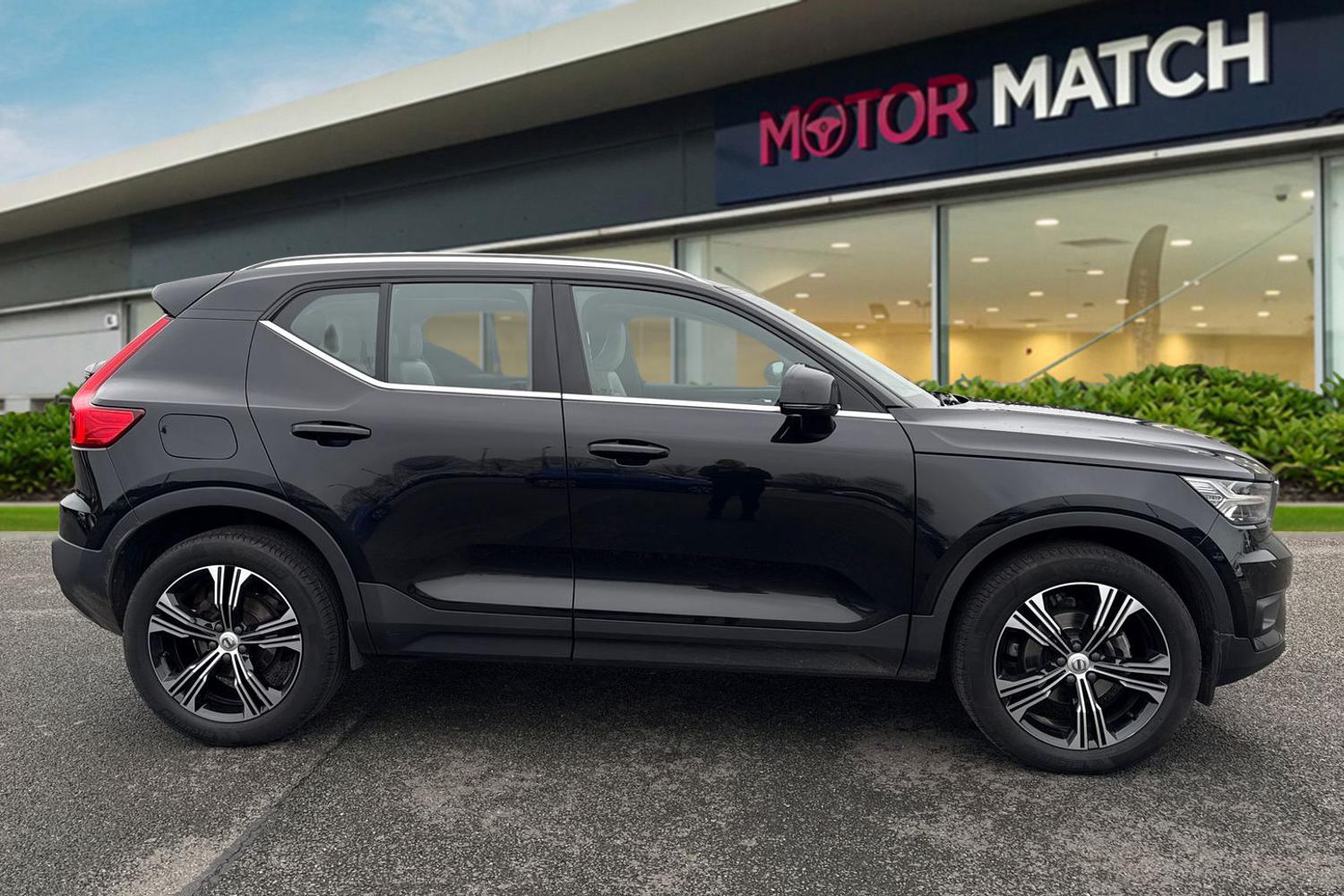 Used Volvo XC40 2021 for sale - 77037318: Photo 3