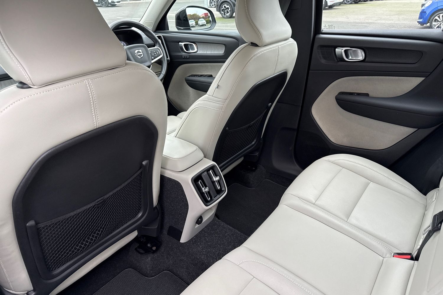 Used Volvo XC40 2021 for sale - 77037318: Photo 35