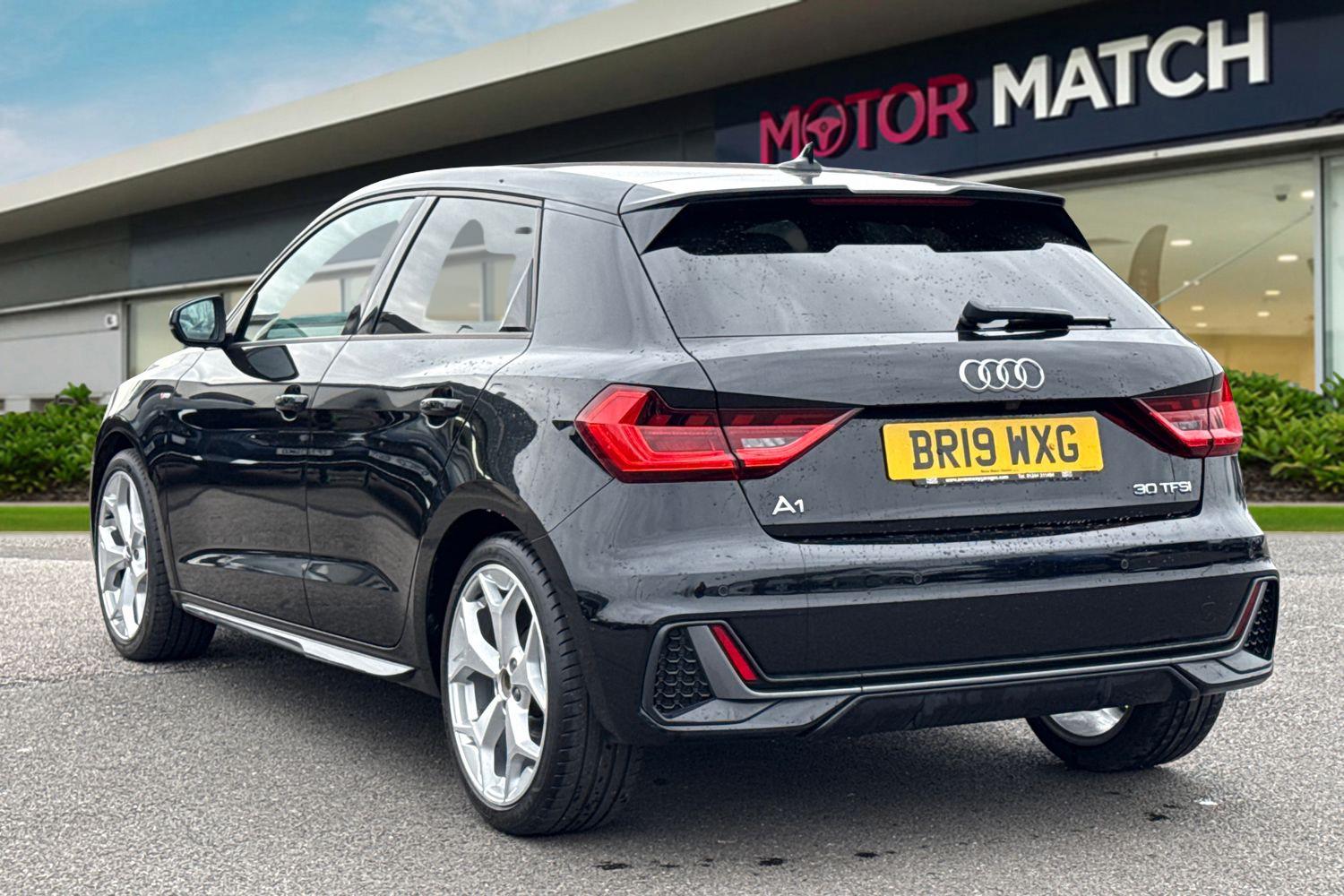 Used Audi A1 2019 for sale - 77989589: Photo 2