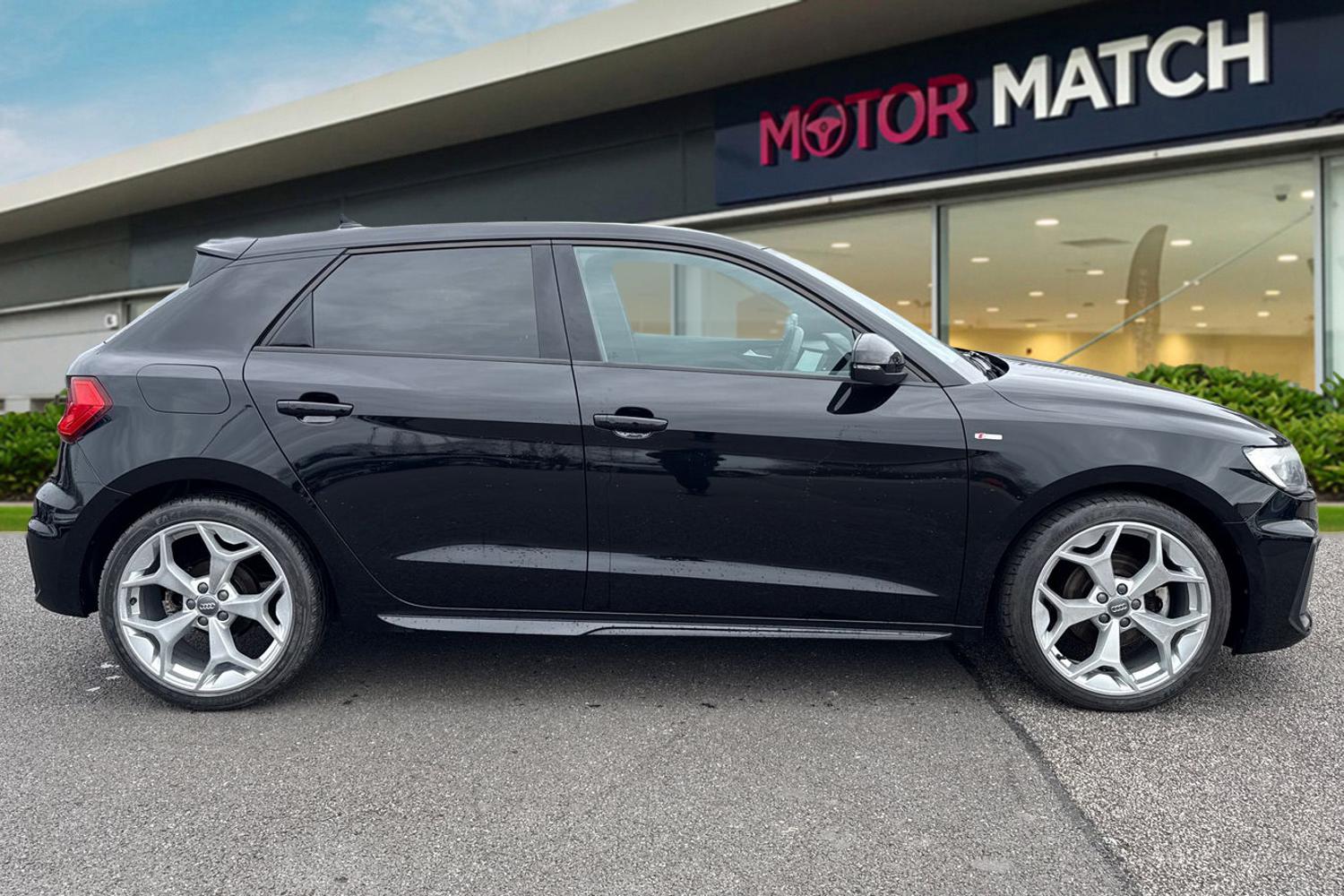 Used Audi A1 2019 for sale - 77989589: Photo 3