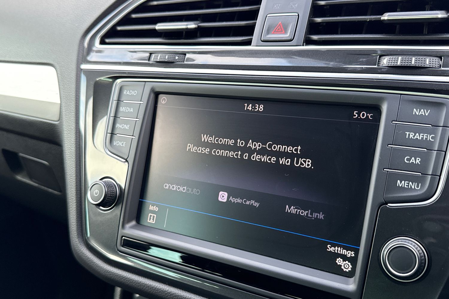 Used Volkswagen Tiguan 2016 for sale - 77378620: Photo 54