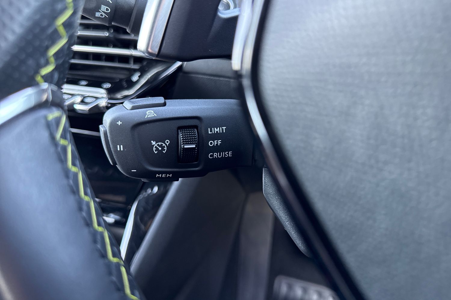 Used Peugeot 2008 2022 for sale - 78154930: Photo 40