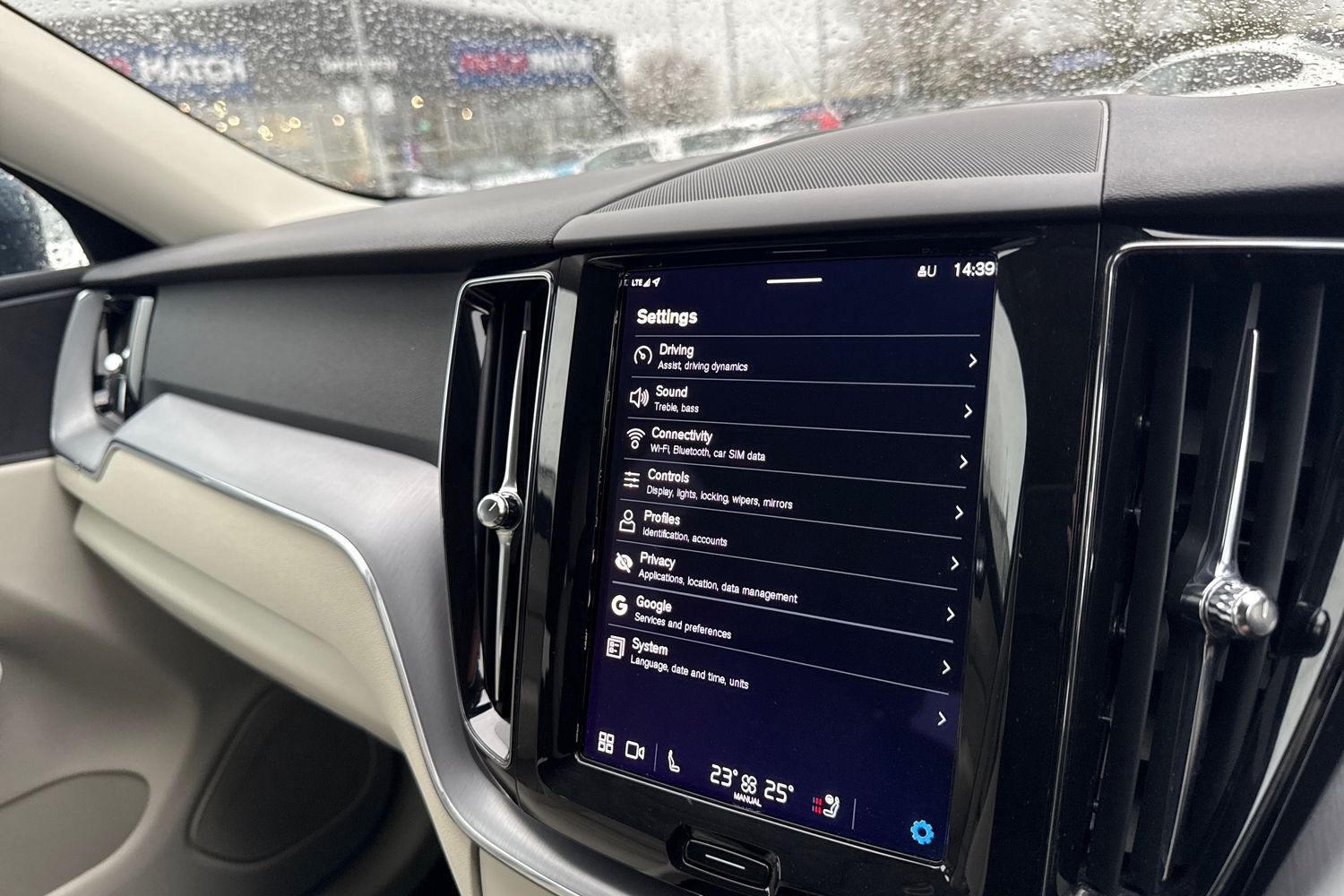 Used Volvo XC60 2021 for sale - 77337202: Photo 49