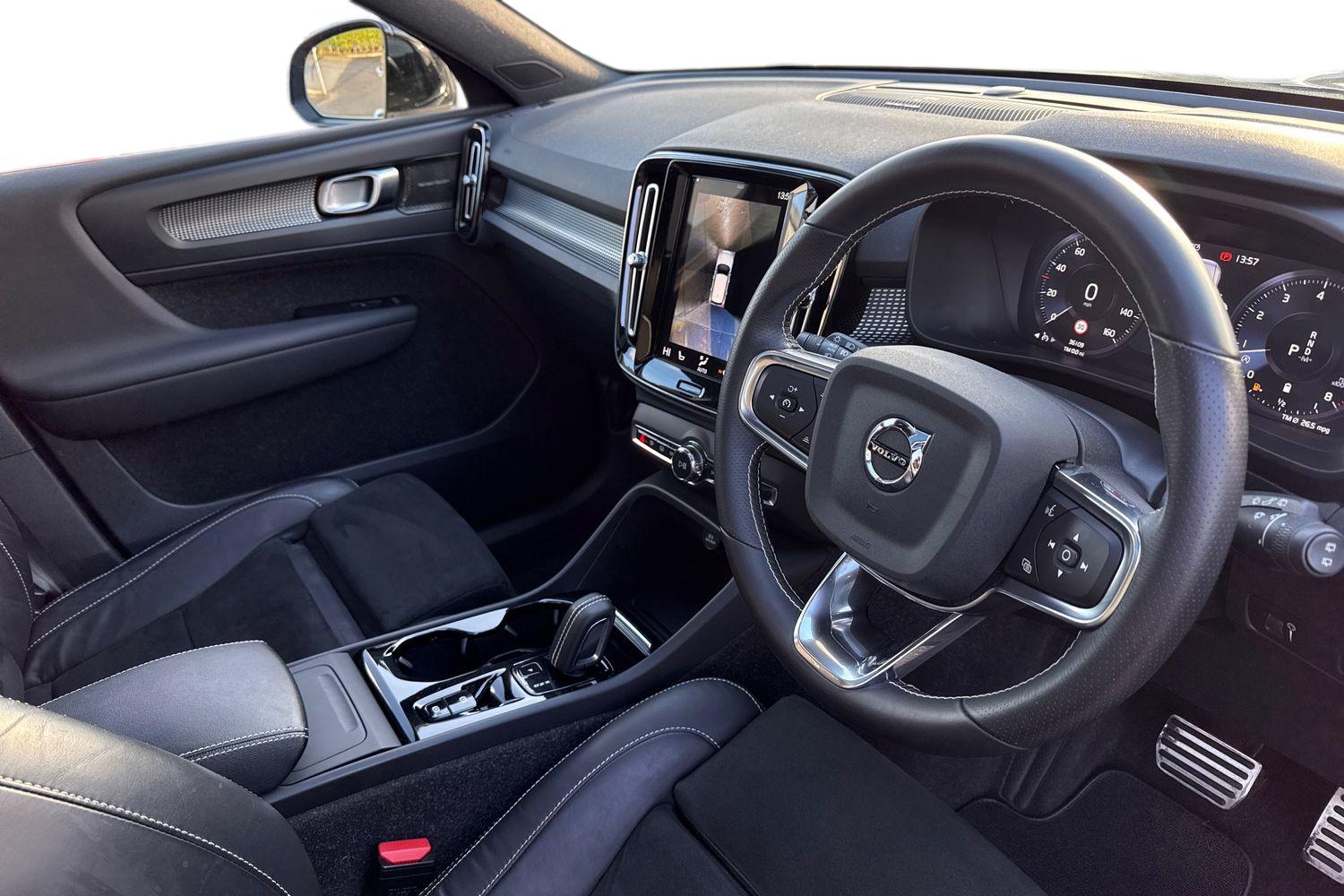 Used Volvo XC40 2021 for sale - 77233256: Photo 14