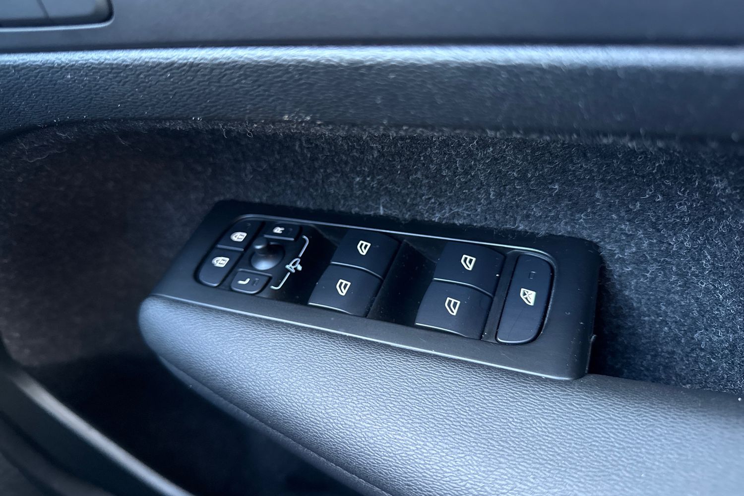 Used Volvo XC40 2021 for sale - 77233256: Photo 41