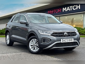 Used Volkswagen T-Roc 2023 for sale - 78904672: Photo