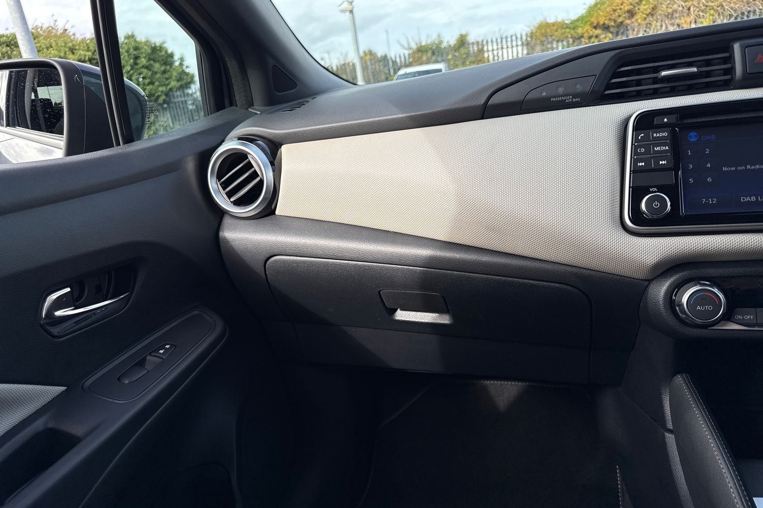Used Nissan Micra 2017 for sale - 76102150: Photo 20
