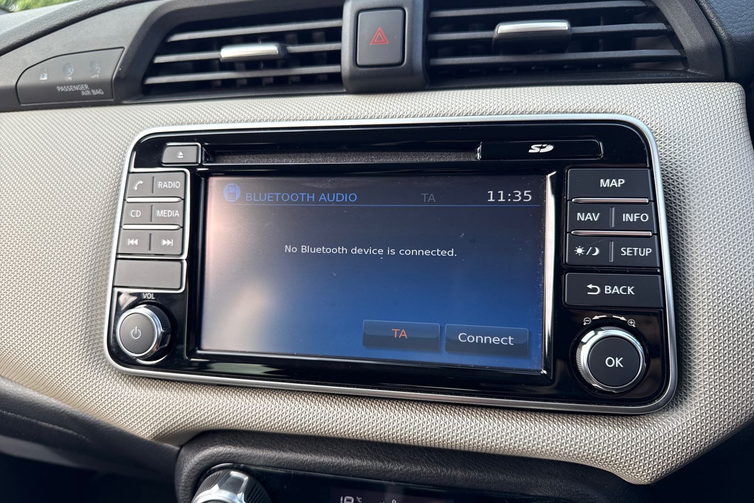 Used Nissan Micra 2017 for sale - 76102150: Photo 49