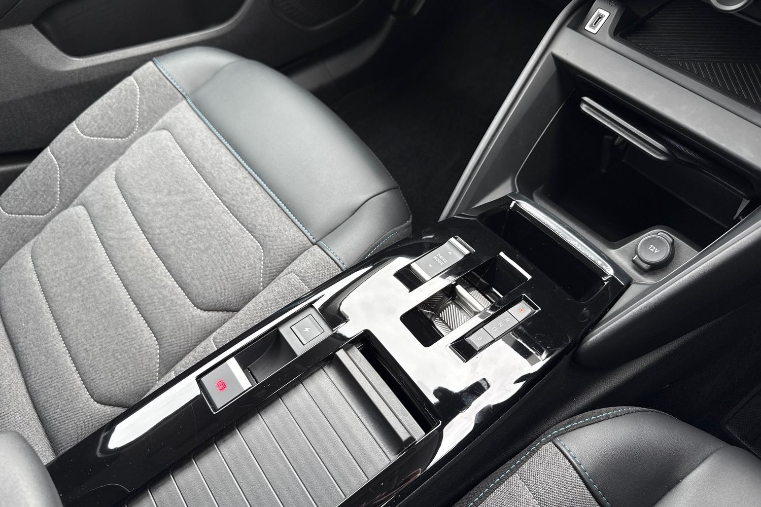 Used Citroen e-C4 2022 for sale - 77989774: Photo 23