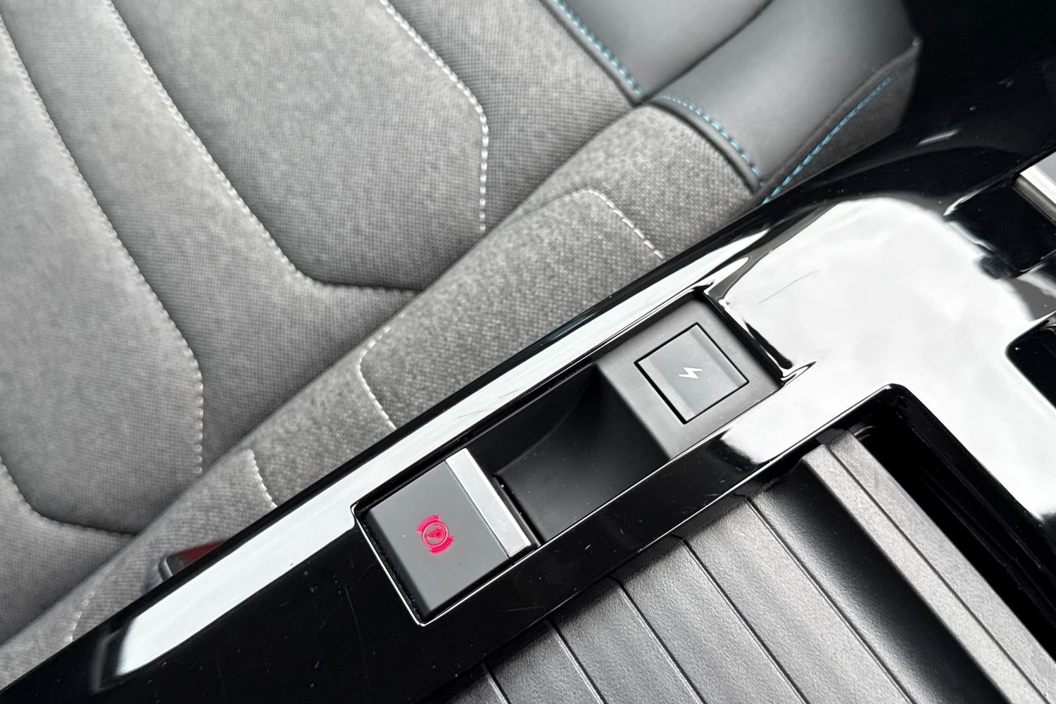 Used Citroen e-C4 2022 for sale - 77989774: Photo 60