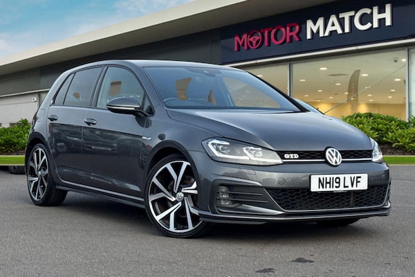 Used Volkswagen Golf 2019 for sale - 76253388: Photo 1