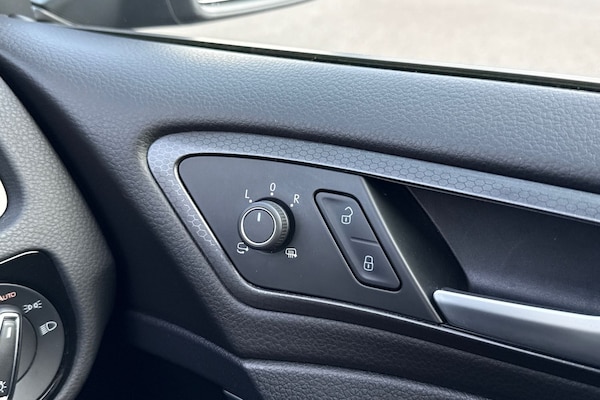 Used Volkswagen Golf 2019 for sale - 76253388: Photo 40