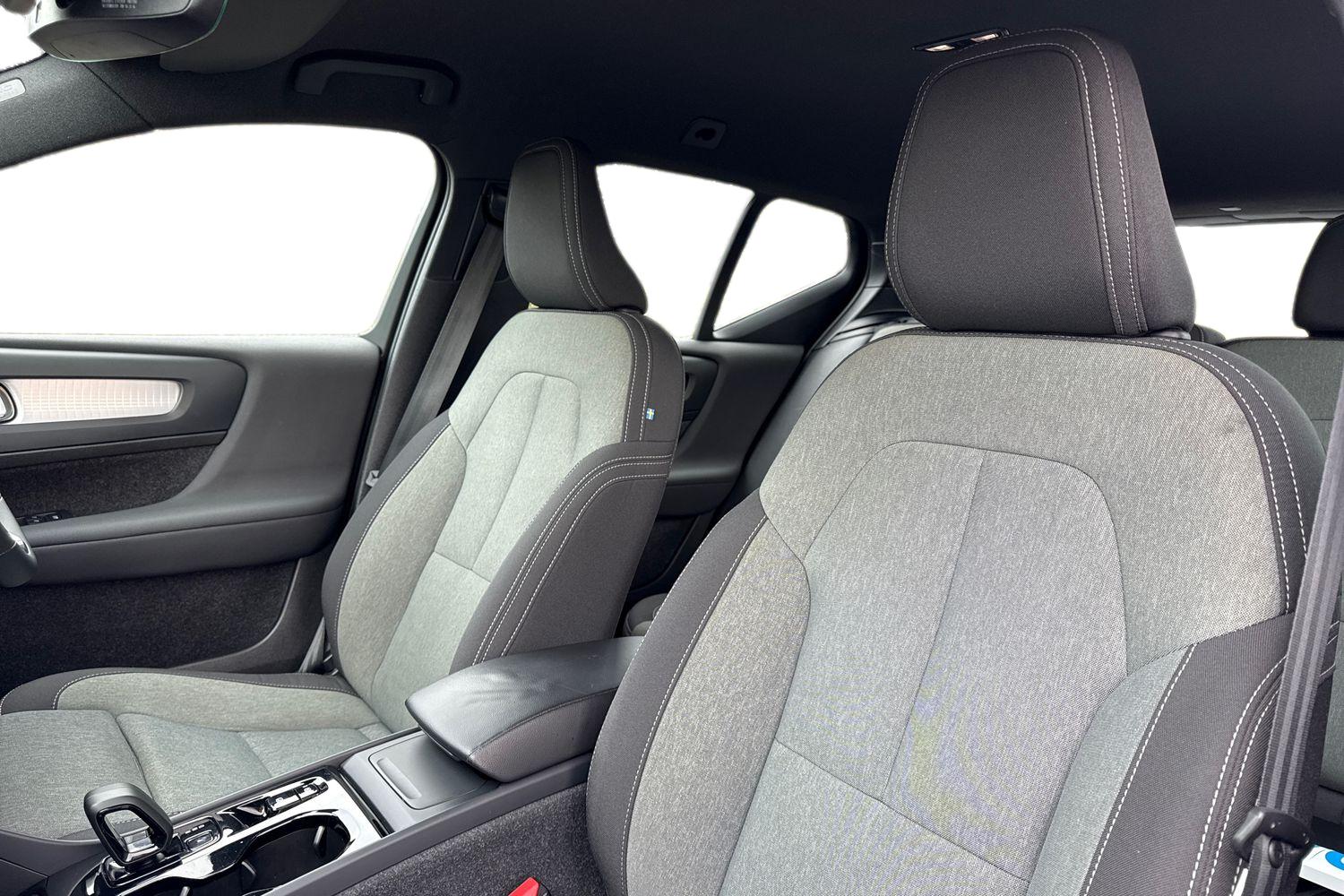 Used Volvo XC40 2023 for sale - 76320433: Photo 16