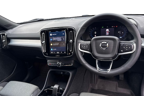 Used Volvo XC40 2023 for sale - 76320433: Photo 18