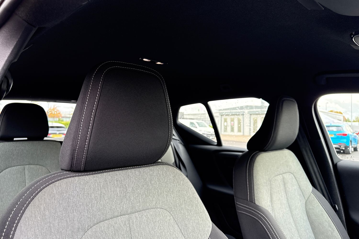 Used Volvo XC40 2023 for sale - 76320433: Photo 24