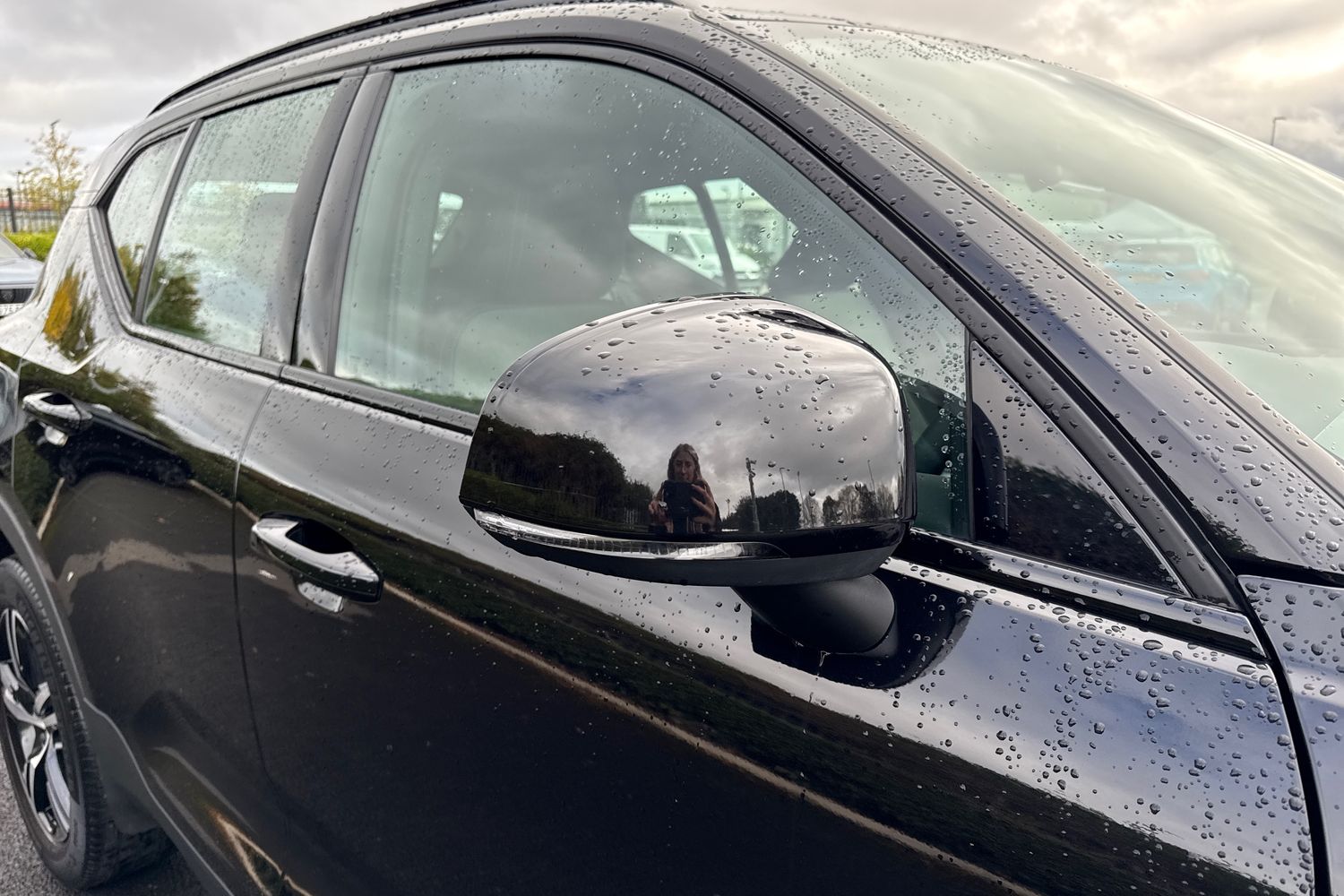 Used Volvo XC40 2023 for sale - 76320433: Photo 36