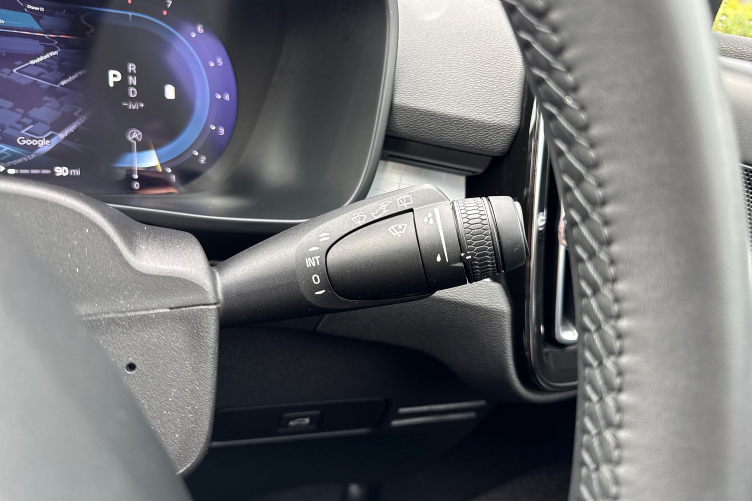 Used Volvo XC40 2023 for sale - 76320433: Photo 43