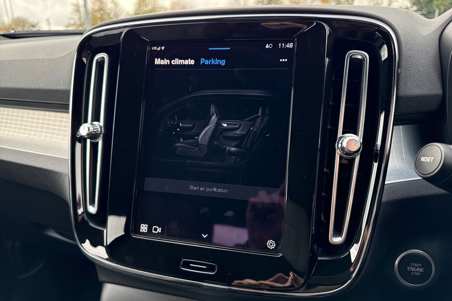 Used Volvo XC40 2023 for sale - 76320433: Photo 54