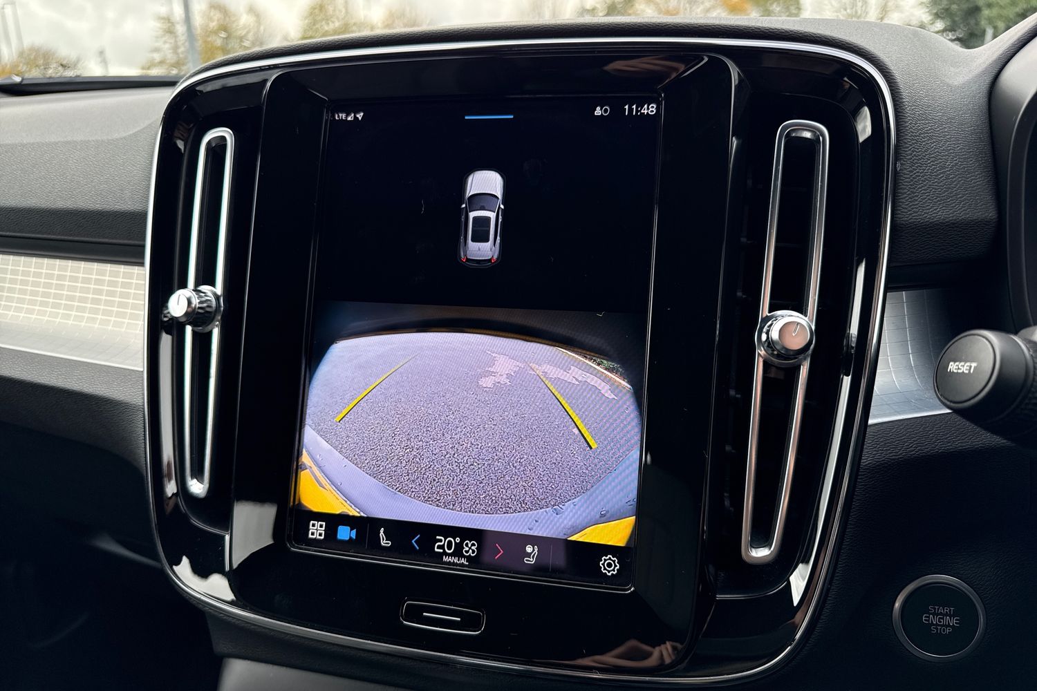 Used Volvo XC40 2023 for sale - 76320433: Photo 55