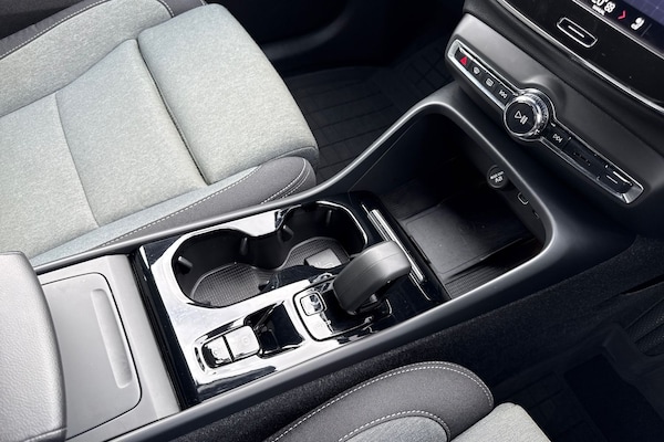 Used Volvo XC40 2023 for sale - 76320433: Photo 59