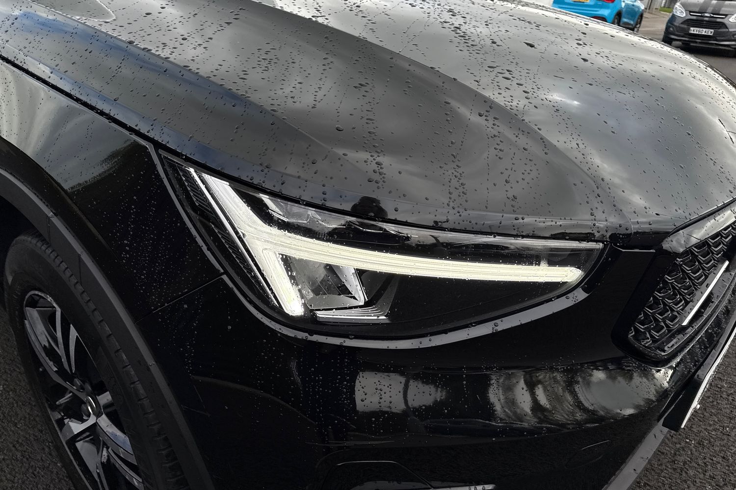 Used Volvo XC40 2023 for sale - 76320433: Photo 9