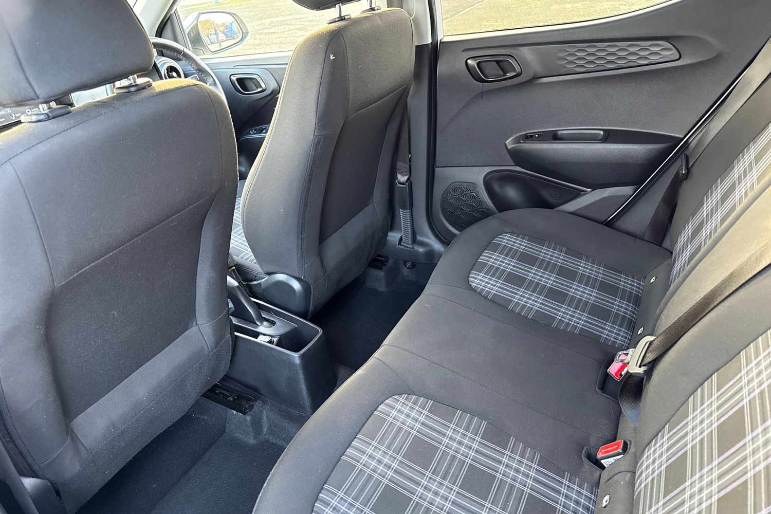 Used Hyundai i10 2024 for sale - 76909388: Photo 34